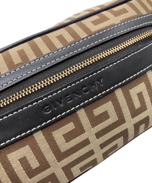 GIVENCHY（ジバンシィ）GIVENCHY (ジバンシィ) モノグラムスクエアショルダーバッグ ブラウン×ベージュの古着・服飾アイテム