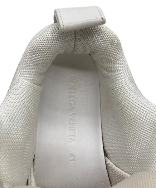 BOTTEGA VENETA（ボッテガベネタ）BOTTEGA VENETA (ボッテガベネタ) PILLOW SNEAKERS ホワイト サイズ:41の古着・服飾アイテム
