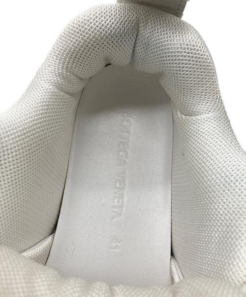 BOTTEGA VENETA（ボッテガベネタ）BOTTEGA VENETA (ボッテガベネタ) PILLOW SNEAKERS ホワイト サイズ:41の古着・服飾アイテム
