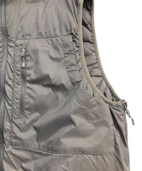 DAIWA PIER39（ダイワ ピア39）DAIWA PIER39 (ダイワ ピア39) TECH REVERSIBLE CLIMBERSPUFF VEST グレー サイズ:Lの古着・服飾アイテム