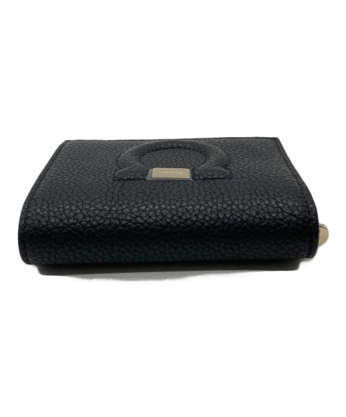 Salvatore Ferragamo（サルヴァトーレ フェラガモ）Salvatore Ferragamo (サルヴァトーレ フェラガモ) GANCIO CITY GRAINY　22D514 736967 ブラック サイズ:-の古着・服飾アイテム