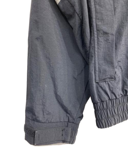 WTAPS（ダブルタップス）WTAPS (ダブルタップス) B2 JACKET グレー×ネイビー サイズ:ＣＣの古着・服飾アイテム
