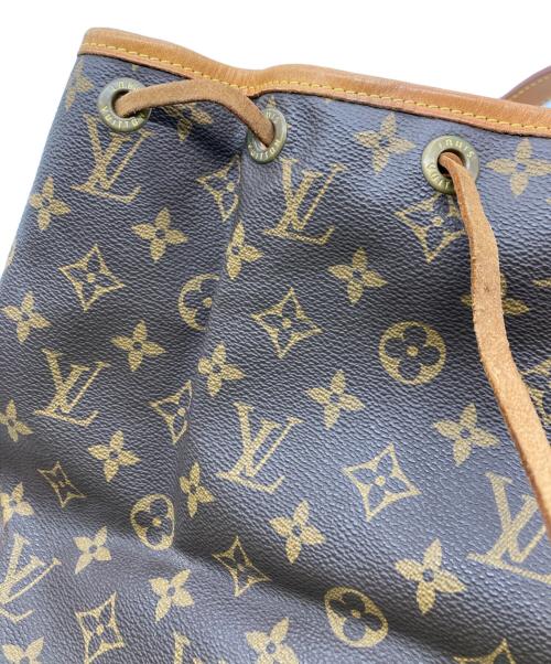 LOUIS VUITTON（ルイ ヴィトン）LOUIS VUITTON (ルイ ヴィトン) ショルダーバッグ　モノグラム　プチノエ ブラウンの古着・服飾アイテム
