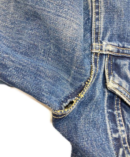 LEVI'S（リーバイス）LEVI'S (リーバイス) 557 3rdデニムジャケット　ボタン裏O ビックE 均等V  インディゴ サイズ:-の古着・服飾アイテム