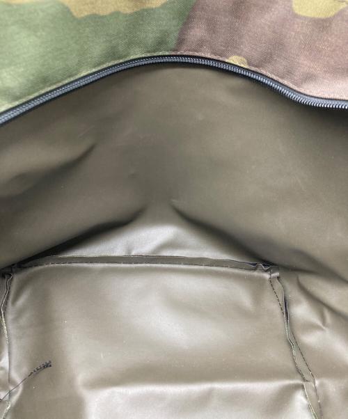 Herve Chapelier（エルベシャプリエ）Herve Chapelier (エルベシャプリエ) カモフラージュ ナイロン舟型トートM カーキ×ブラウンの古着・服飾アイテム