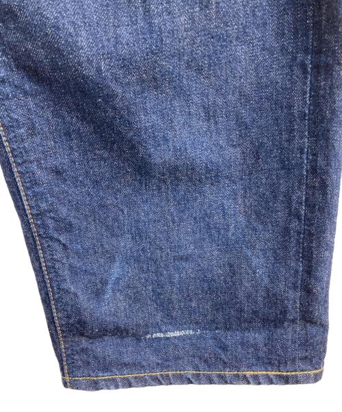 THE BLUEST OVERALLS（ザ ブルーエスト オーバーオールズ）THE BLUEST OVERALLS (ザ ブルーエスト オーバーオールズ) BIG T DENIM PANTS インディゴ サイズ:30の古着・服飾アイテム
