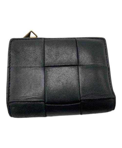 BOTTEGA VENETA（ボッテガベネタ）BOTTEGA VENETA (ボッテガベネタ) カセット スモール 2つ折り ウォレット ブラック サイズ:-の古着・服飾アイテム