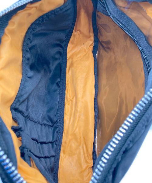 PORTER（ポーター）PORTER (ポーター) ハーフムーンショルダーバッグ ブラックの古着・服飾アイテム