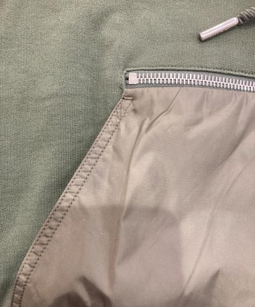 MONCLER（モンクレール）MONCLER (モンクレール) ナイロン切替えスウェットパーカー　H20918G00004 グリーン サイズ:Mの古着・服飾アイテム