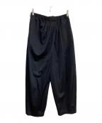 Curensologyカレンソロジー）の古着「サテンドレープパンツ　 25SS　CL505011ER-01」｜ブラック
