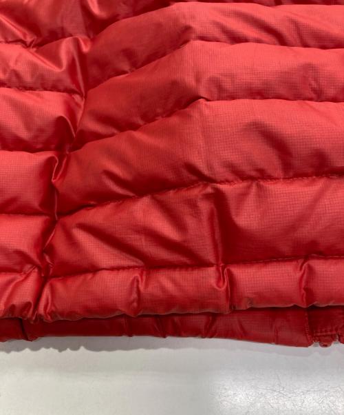 Patagonia（パタゴニア）Patagonia (パタゴニア) ダウンセーター　07年製　847673 レッド サイズ:Lの古着・服飾アイテム