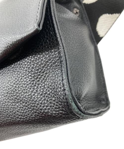 EAR（イア）EAR (イア) 柄ワイドテープショルダーバッグ ブラックの古着・服飾アイテム