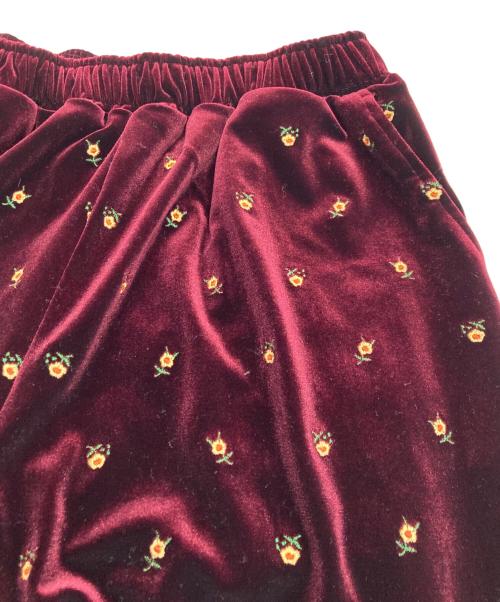 freada（フリーダ）freada (フリーダ) 小花刺繍 ベロアパンツ レッド サイズ:Freeの古着・服飾アイテム