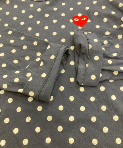 PLAY COMME des GARCONS（プレイコムデギャルソン）PLAY COMME des GARCONS (プレイコムデギャルソン) ロングスリーブドットTシャツ ネイビー サイズ:XLの古着・服飾アイテム