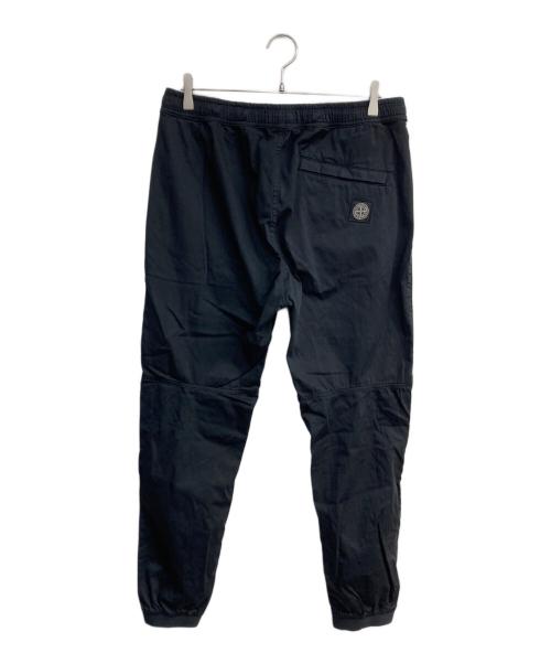STONE ISLAND（ストーンアイランド）STONE ISLAND (ストーンアイランド) ロゴパッチテーパードパンツ　741530909 ブラック サイズ:32の古着・服飾アイテム