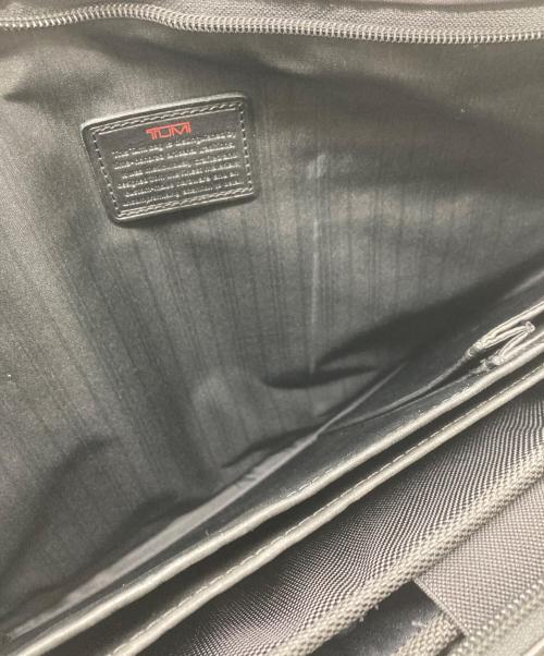 TUMI（トゥミ）TUMI (トゥミ) エクスパンダブル・オーガナイザー・レザー・コンピューター・ブリーフ ブラックの古着・服飾アイテム