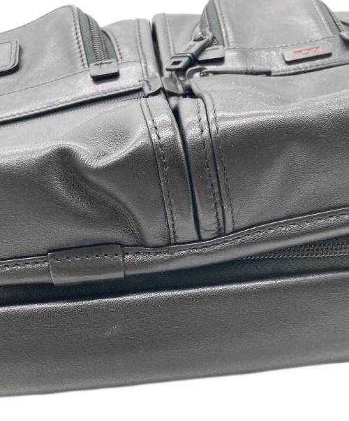 TUMI（トゥミ）TUMI (トゥミ) エクスパンダブル・オーガナイザー・レザー・コンピューター・ブリーフ ブラックの古着・服飾アイテム
