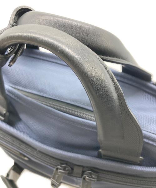 TUMI（トゥミ）TUMI (トゥミ) SOPHNET. (ソフネット) SLIM 3WAY BRIEF ネイビーの古着・服飾アイテム