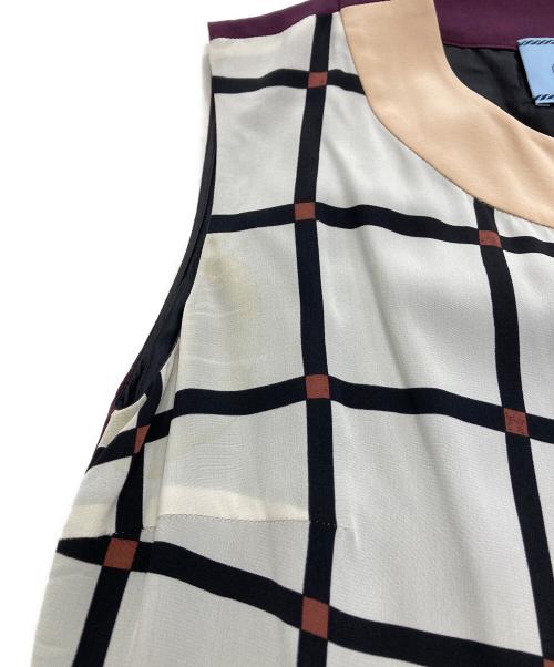 PRADA（プラダ）PRADA (プラダ) 総柄シルクワンピース アイボリー×パープル サイズ:36の古着・服飾アイテム