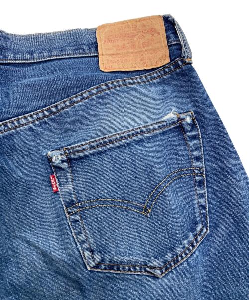 LEVI'S（リーバイス）LEVI'S (リーバイス) 501XXデニムパンツ　ボタン裏555 バレンシア製 90’ｓ BIGE 赤耳 インディゴ サイズ:W36×L36の古着・服飾アイテム
