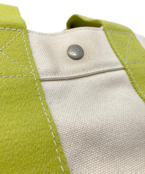 HERMES（エルメス）HERMES (エルメス) キャンバストートバッグ ベージュ×グリーンの古着・服飾アイテム