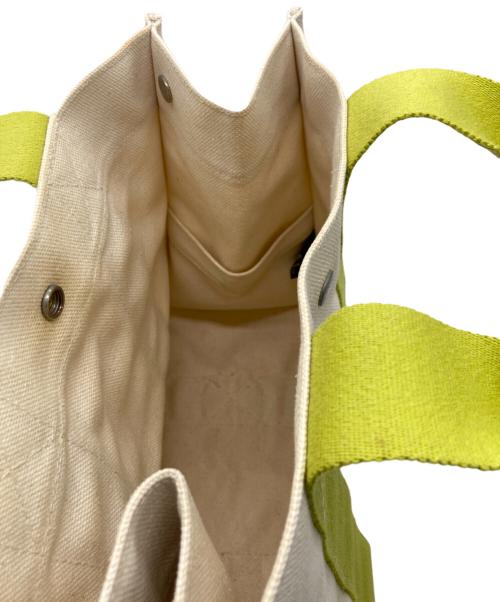 HERMES（エルメス）HERMES (エルメス) キャンバストートバッグ ベージュ×グリーンの古着・服飾アイテム