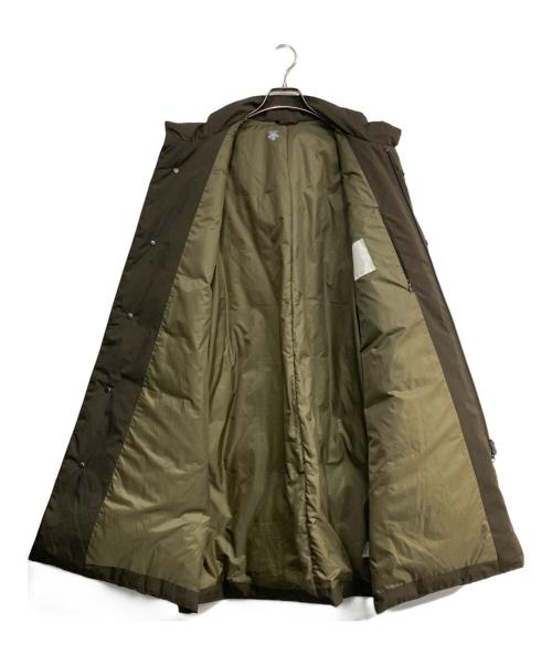 DESCENTE（デサント）DESCENTE (デサント) STAND COLLAR DOWN COAT オリーブの古着・服飾アイテム