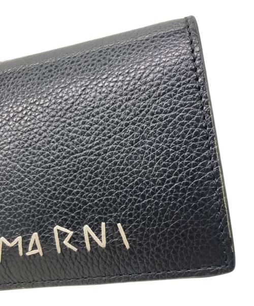 MARNI（マルニ）MARNI (マルニ) 2つ折り財布 ブラックの古着・服飾アイテム
