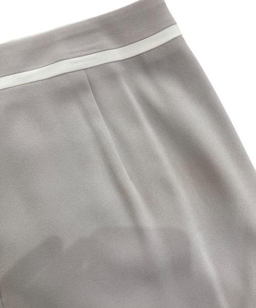 BEIGE（ベイジ）BEIGE (ベイジ) CINDY 3Pセットアップスーツ グレー サイズ:6の古着・服飾アイテム