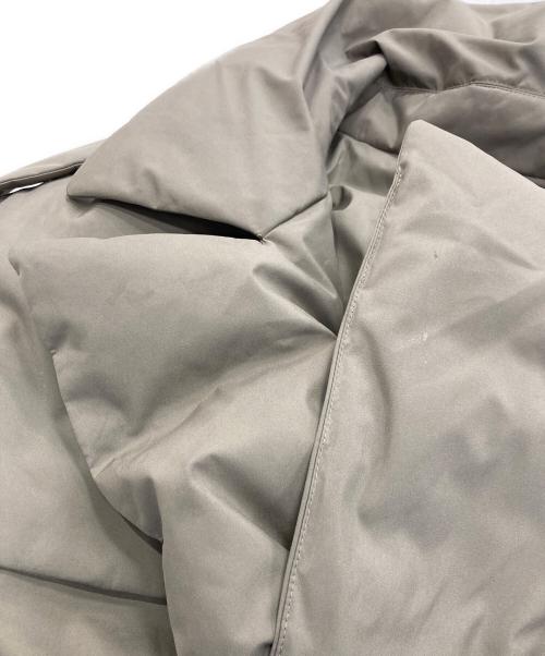 COLUMN（コラム）COLUMN (コラム) パフィーPコートダウンジャケット　22-140-01-100003 カーキ サイズ:36の古着・服飾アイテム