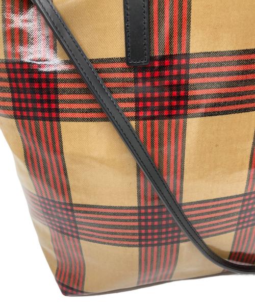 MACKINTOSH LONDON（マッキントッシュ ロンドン）MACKINTOSH LONDON (マッキントッシュ ロンドン) PVC チェック柄バッグ ベージュの古着・服飾アイテム