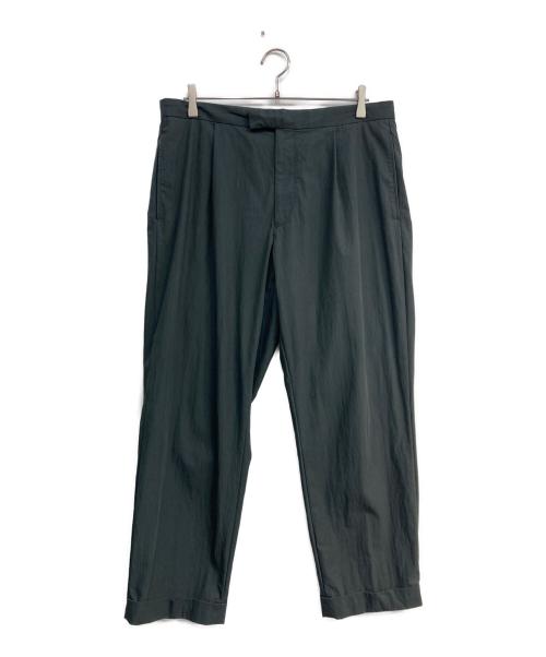 BEAMS PLUS（ビームスプラス）BEAMS PLUS (ビームスプラス) 1 Pleat Travel Comfort Cloth. グレー サイズ:XLの古着・服飾アイテム