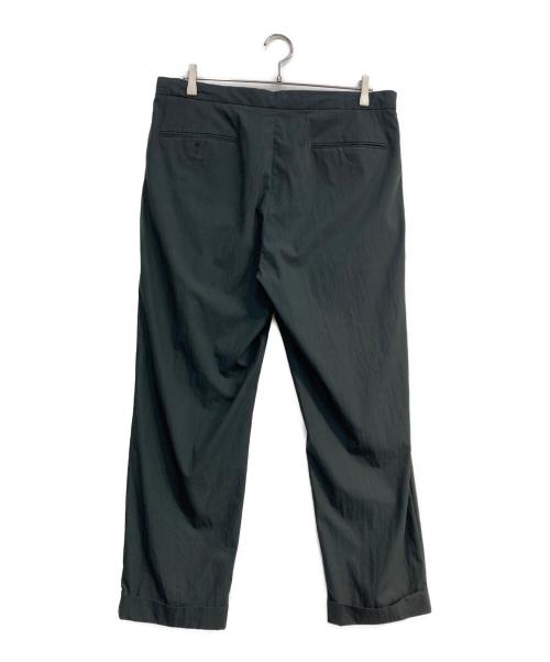 BEAMS PLUS（ビームスプラス）BEAMS PLUS (ビームスプラス) 1 Pleat Travel Comfort Cloth. グレー サイズ:XLの古着・服飾アイテム