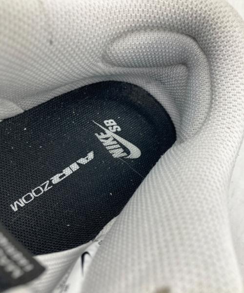 NIKE SB（ナイキエスビー）NIKE SB (ナイキエスビー) DUNK LOW PRO　HF3704-100 ホワイト×ブラック サイズ:26cmの古着・服飾アイテム