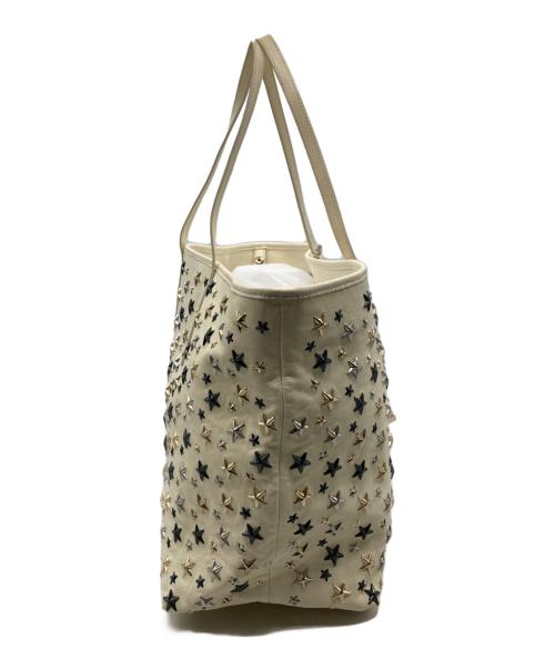 JIMMY CHOO（ジミーチュウ）JIMMY CHOO (ジミーチュウ) サシャ スタースタッズレザートートバッグ アイボリーの古着・服飾アイテム