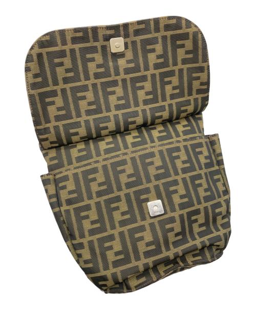 FENDI（フェンディ）FENDI (フェンディ) ズッカショルダーバッグ ブラウンの古着・服飾アイテム