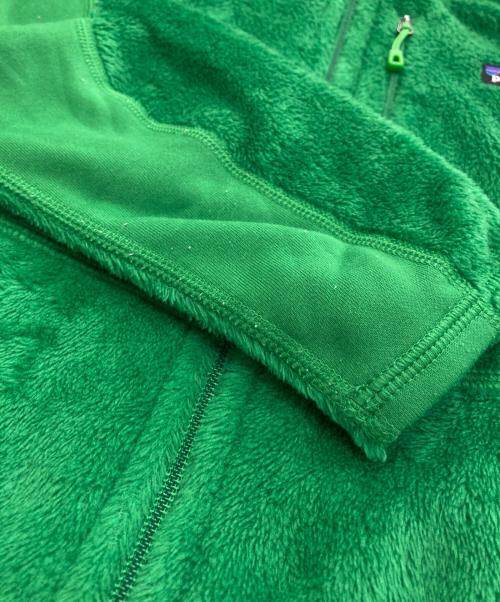 Patagonia（パタゴニア）Patagonia (パタゴニア) R2 FLEECE JACKET　25136 FA12 グリーン サイズ:XSの古着・服飾アイテム