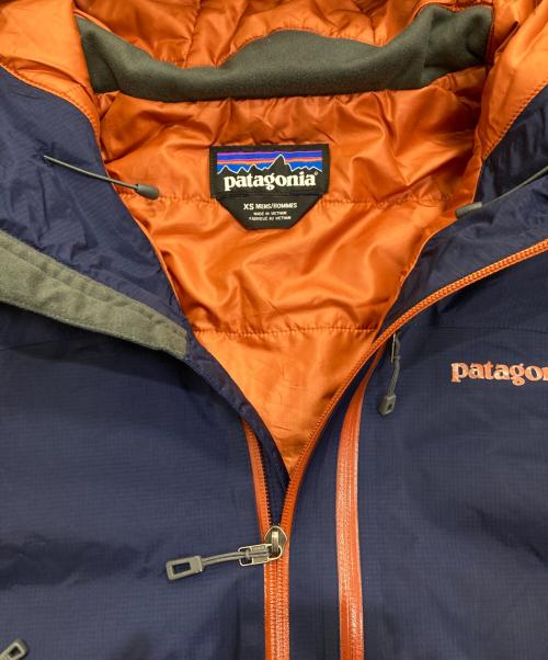 Patagonia（パタゴニア）Patagonia (パタゴニア) Insulated Torrentshell Jacket　83715 FA14 ネイビー×オレンジ サイズ:XSの古着・服飾アイテム