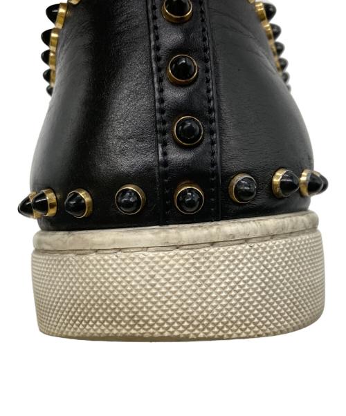 Christian Louboutin（クリスチャン・ルブタン）Christian Louboutin (クリスチャン・ルブタン) レザースタッズスリッポン ブラック サイズ:43の古着・服飾アイテム