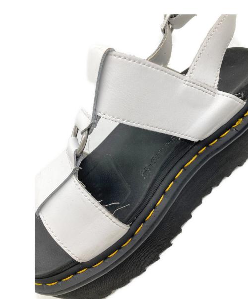 Dr.Martens（ドクターマーチン）Dr.Martens (ドクターマーチン) francisサンダル ホワイト×ブラック サイズ:UK5の古着・服飾アイテム