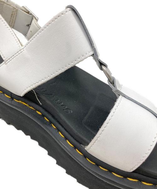 Dr.Martens（ドクターマーチン）Dr.Martens (ドクターマーチン) francisサンダル ホワイト×ブラック サイズ:UK5の古着・服飾アイテム