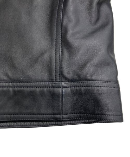 EMMETI（エンメティ）EMMETI (エンメティ) ANDREA ラムレザージャケット ブラック サイズ:46の古着・服飾アイテム
