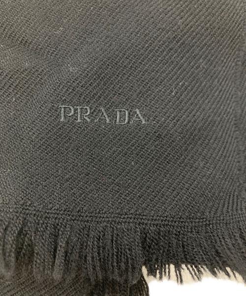 PRADA（プラダ）PRADA (プラダ) ロゴ刺繍ウールマフラー ブラックの古着・服飾アイテム