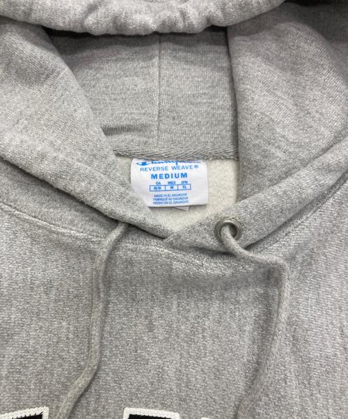 Champion（チャンピオン）Champion (チャンピオン) MoMA (モマ) REVERSE WEAVE パーカー グレー サイズ:Mの古着・服飾アイテム
