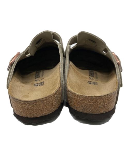 BIRKENSTOCK（ビルケンシュトック）BIRKENSTOCK (ビルケンシュトック) Bostonスウェードサンダル ベージュ サイズ:26.5cmの古着・服飾アイテム