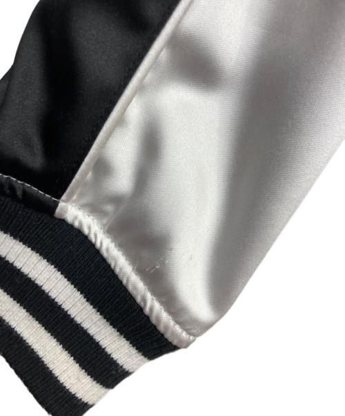 PONEYCOMB（パ二カムトウキョー）PONEYCOMB (パ二カムトウキョー) MARVEL (マーベル) リバーシブルスカジャン　スパイダーマン　ヴェノムvsカーネイジ 　東京コミコン パニカムトーキョー ブラック×レッド サイズ:Lの古着・服飾アイテム