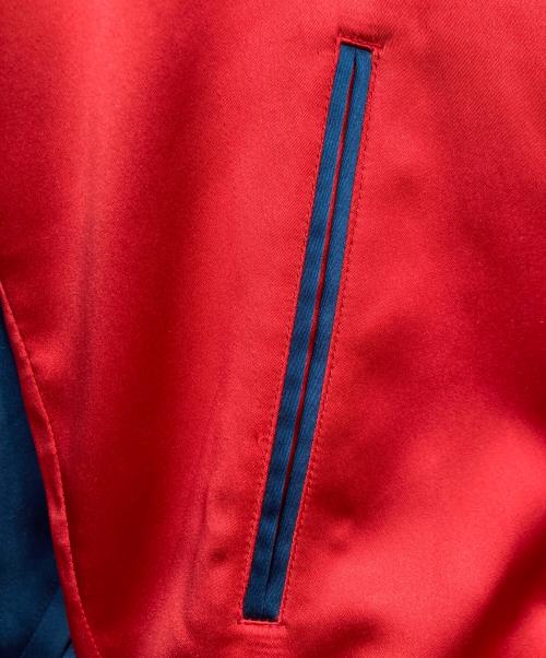 PONEYCOMB（パ二カムトウキョー）PONEYCOMB (パ二カムトウキョー) MARVEL (マーベル) リバーシブルスカジャン　スパイダーマン　ヴェノムvsカーネイジ 　東京コミコン パニカムトーキョー ブラック×レッド サイズ:Lの古着・服飾アイテム