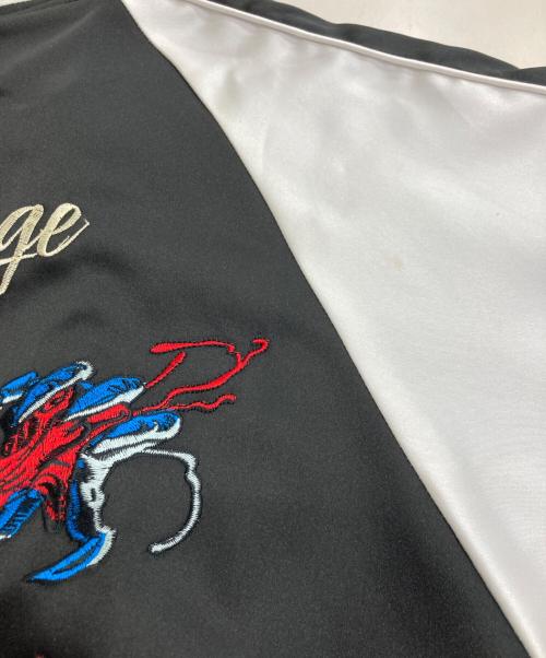 PONEYCOMB（パ二カムトウキョー）PONEYCOMB (パ二カムトウキョー) MARVEL (マーベル) リバーシブルスカジャン　スパイダーマン　ヴェノムvsカーネイジ 　東京コミコン パニカムトーキョー ブラック×レッド サイズ:Lの古着・服飾アイテム