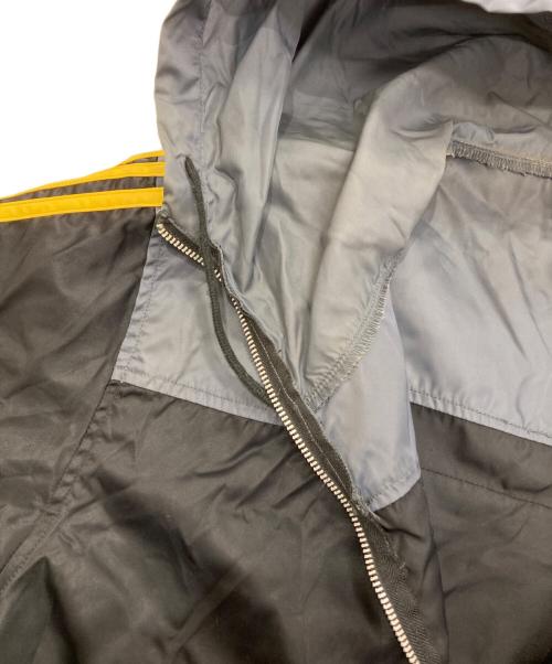 hide with spread beaver（ヒデウィズスプレッドビーバー）hide with spread beaver (ヒデウィズスプレッドビーバー) LEMONeD (レモネード) ナイロンジャケット　hide刺繍 ブラック×グレー サイズ:4の古着・服飾アイテム