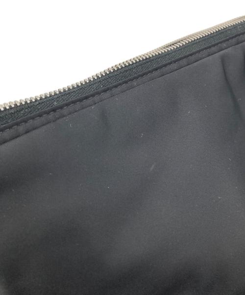 THE ROW（ザ ロウ）THE ROW (ザ ロウ) Caiden シェル メッセンジャーバッグ　W1661MW255 ブラック サイズ:-の古着・服飾アイテム